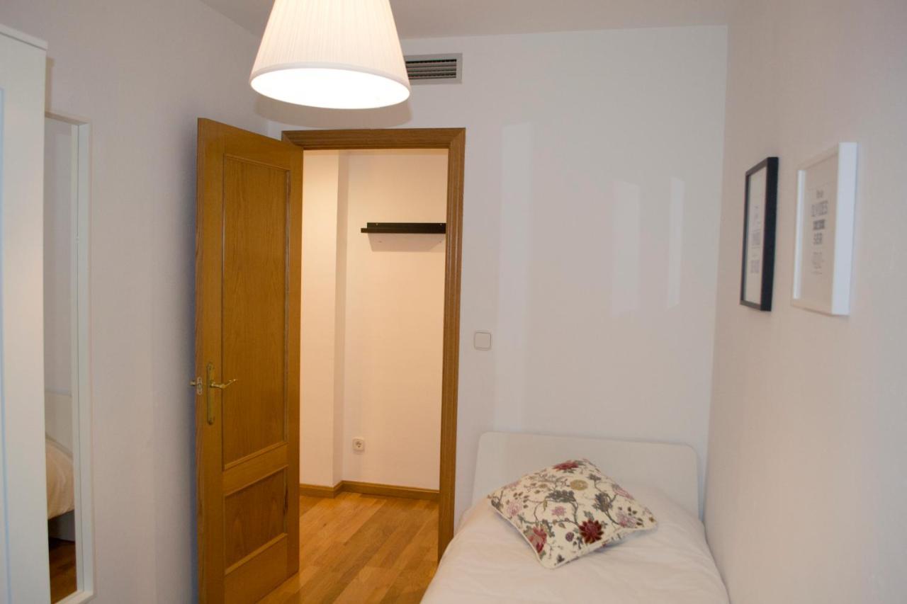 Apartamenticos Torrenueva I سرقسطة المظهر الخارجي الصورة